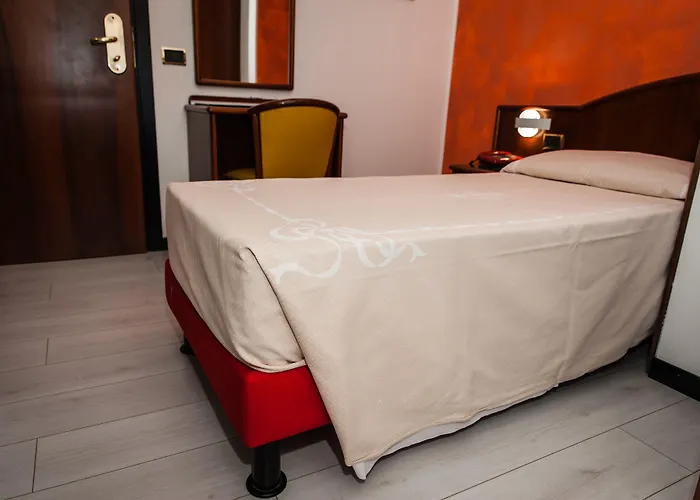 Hotel Daunia Modena