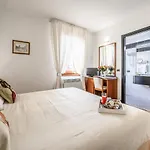 Hotel Daunia 3*