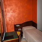 Szálloda Daunia Modena