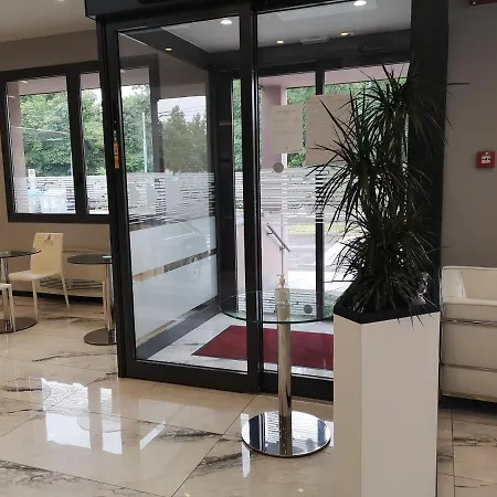 Otel Daunia Modena