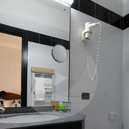Daunia Hotel 3*