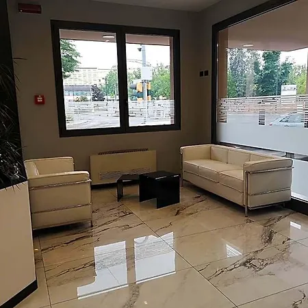 Hotel Daunia Modena