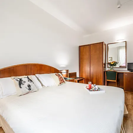 Daunia Szálloda 3*